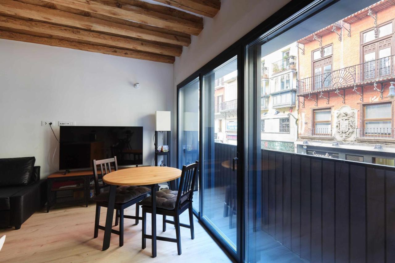 Appartamento Apartamento Chapitela Deluxe Pamplona Esterno foto