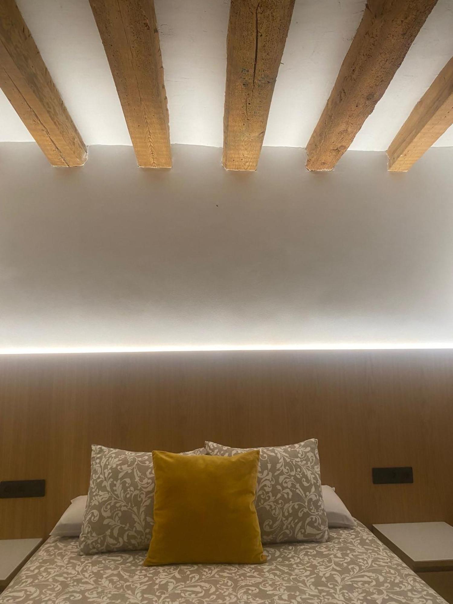 Appartamento Apartamento Chapitela Deluxe Pamplona Esterno foto